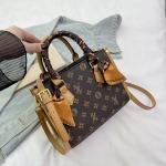 Sac fourre-tout femme en cuir PU – bandoulière & poignée, style monogramme